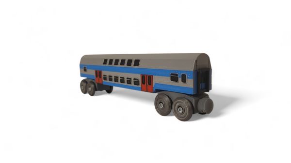 Model osobního patrového vozu Bmto UNIFIC s červenými dveřmi, galerie